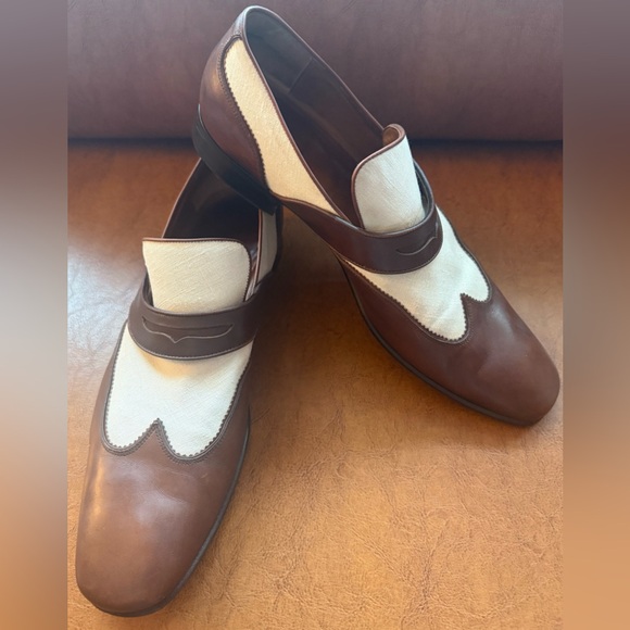 Gucci Other - Gucci Men’s Brown & Ivory Leather Web Accent Loafers Size 9.5 — Authentic VGC